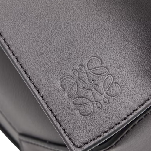 Puzzle Edge Small Shoulder Bag